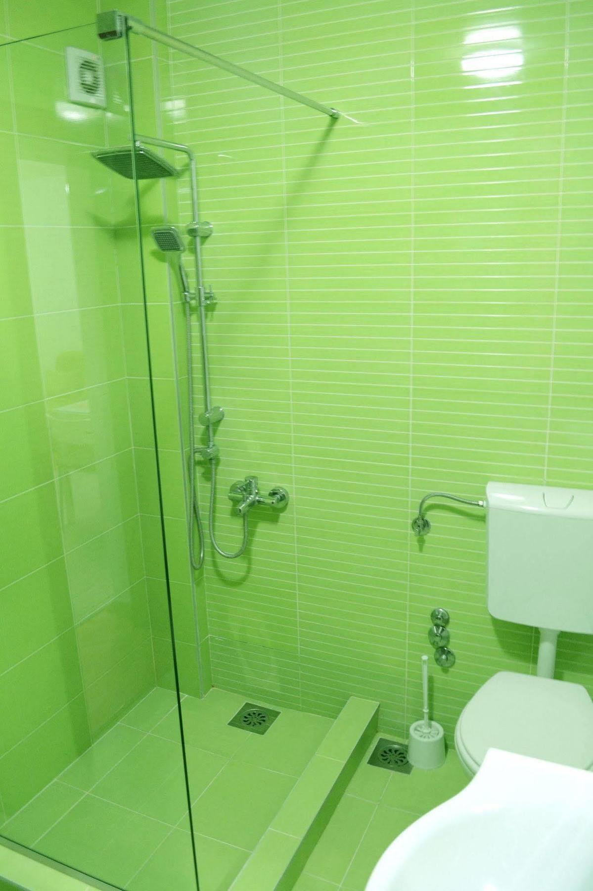 Hotel Pine Скопие Екстериор снимка